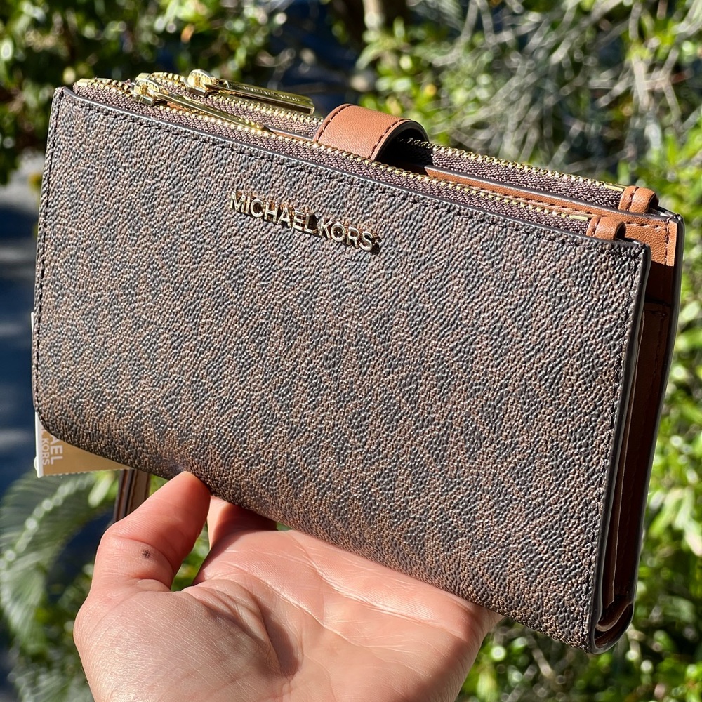 Michael Kors Wallet jet set double zip wristlet wallet BrownMk